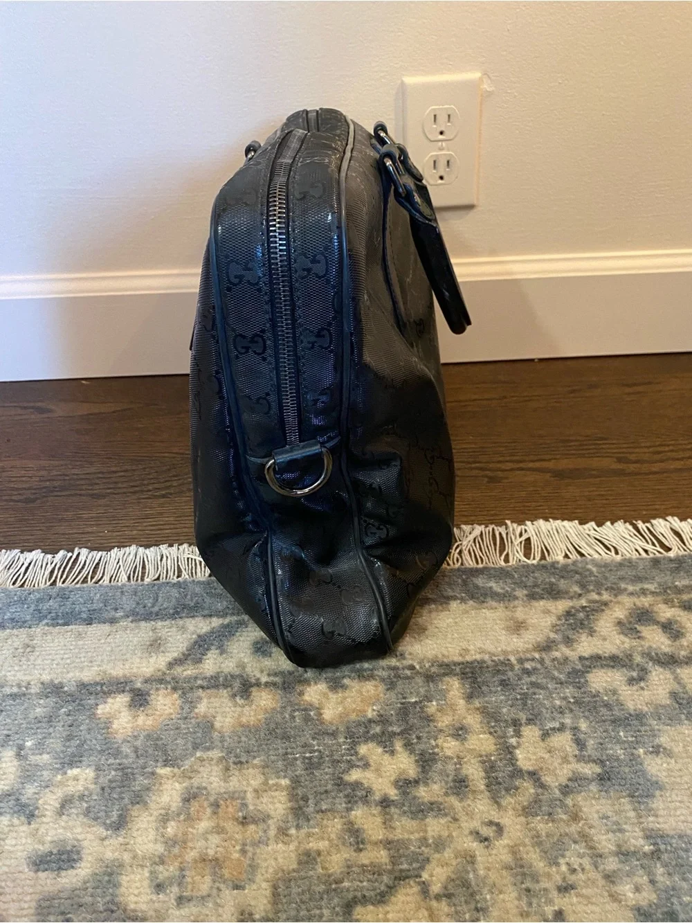Black Gucci Essence Classic medium briefcase